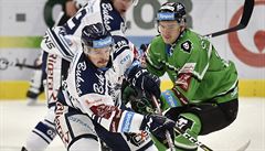 Zleva Nicolas Werbik z Vítkovic a David ��astný z Mladé Boleslavi.