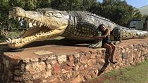 Replika největšího zaznamenaného krokodýla na světě. Krokodýl byl zastřelen...