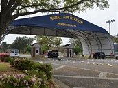 Hlavní brána k základn americké armády v Pensacole na Florid.