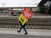 Francouzské státní dráhy SNCF oznámily, e nepojede 80 procent regionálních...