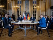Summit normandské tyky v Paíi: Zleva ukrajinský prezident Volodymyr...