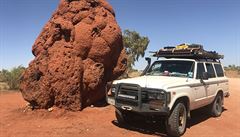 Termiti stav�t prost� umí! 4 metry vysoké bydlení pro 2 mm velké stvo�ení!