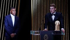 Kylian Mbappé s Matthijse de Ligtem