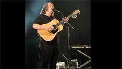 Lewis Capaldi pi koncert