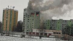 Podle p�edb�ných informací exploze nastala mezi devátým a 12. patrem stavby a...