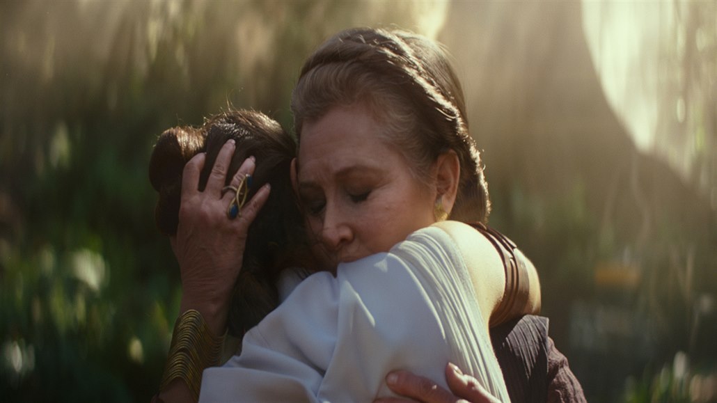Snímek Star Wars: Vzestup Skywalkera (2020). Reie: J. J. Abrams