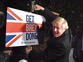 Britský ministr Boris Johnson bhem píprav k volbám