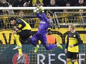 Gólman Roman Bürki znekodnil nkolik obrovských ancí Slavie.