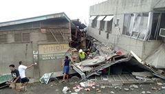 Pi zemtesen na Filipnch zemelo dt. Pvalov vlna tsunami nehroz