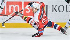 Roman Vlach v nep�irozené poloze.