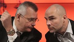 Jan Nezmar (vpravo) při rozhovoru s Jaroslavem Tvrdíkem. | na serveru Lidovky.cz | aktuální zprávy