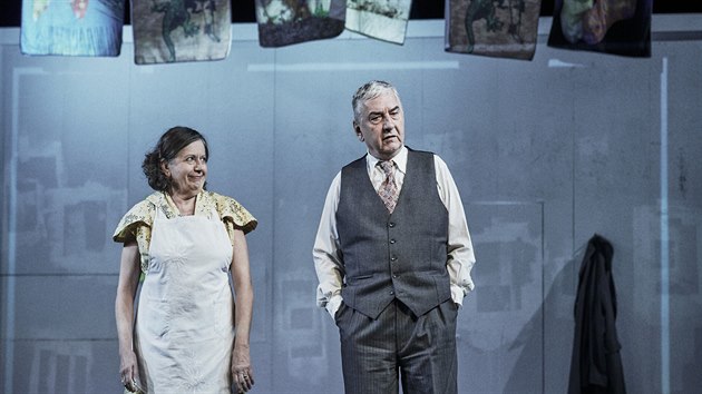 Inscenace Smrt obchodního cestujícího (2019). Re�ie: Michal Do�ekal.
