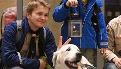 Skauti letos rozvezou betlémské svtlo po celé zemi 66 vlaky, lidé si pro nj...