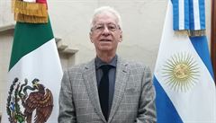 Mexický diplomat Valero.