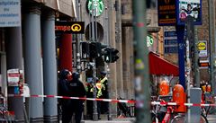 Podle sv�dk� se v kavárn� Starbucks st�ílelo.