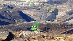 Polsko tvrdí, že důl Turów u českých hranic potřebuje pro přeměnu energetiky