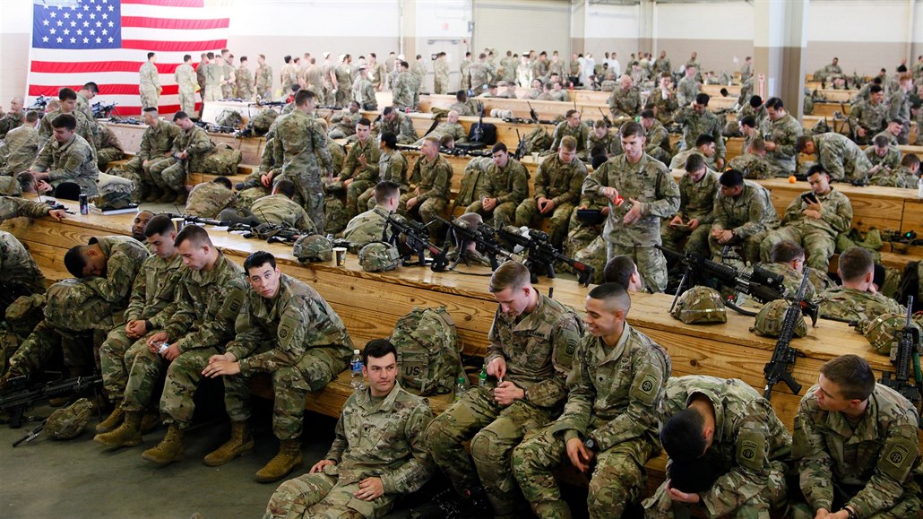 Vyslání vojáků jde proti původním snahám prezidenta Donalda Trumpa z vojáky z...