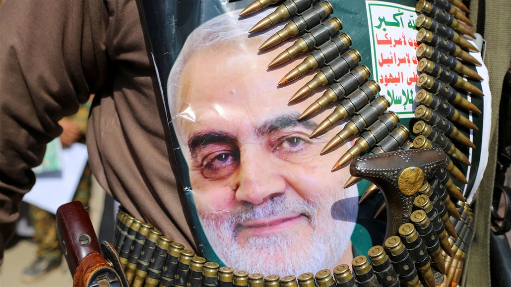 Iránský generál Solejmání zemřel po raketovém útoku ze strany Spojených států.