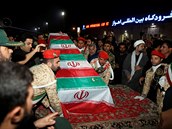 V Íránu zaaly ti dny pietní akce za padlého generála Kuds Kásema Solejmáního....