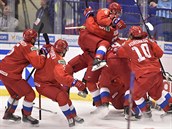 Hokejisté Ruska se radují z postupu do finále MS junior.