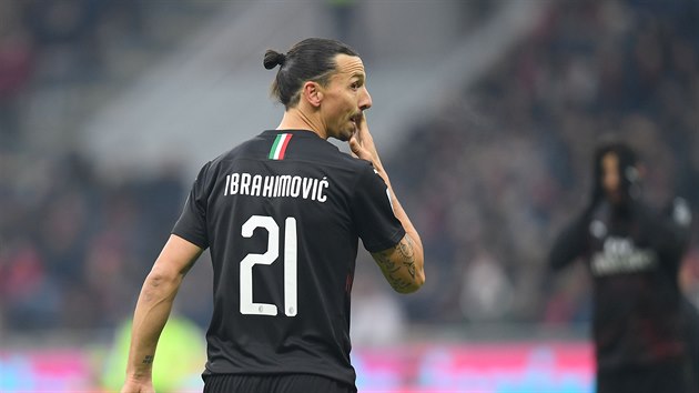 Zlatan Ibrahimovic pi svém prvním utkání po návratu do AC Milán.