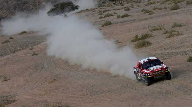 Martin Prokop a Viktor Chytka b�hem �tvrté etapy Dakaru.