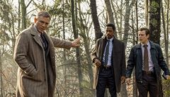 Snímek Na no�e (2019) Re�ie: Rian Johnson.