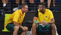 Lleyton Hewitt vtipkuje během ATP Cupu s Nickem Kyrgiosem. | na serveru Lidovky.cz | aktuální zprávy