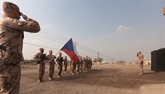 České jednotky vážou v Iráku dvě smlouvy. O jejich odchodu či setrvání ale zřejmě rozhodne NATO