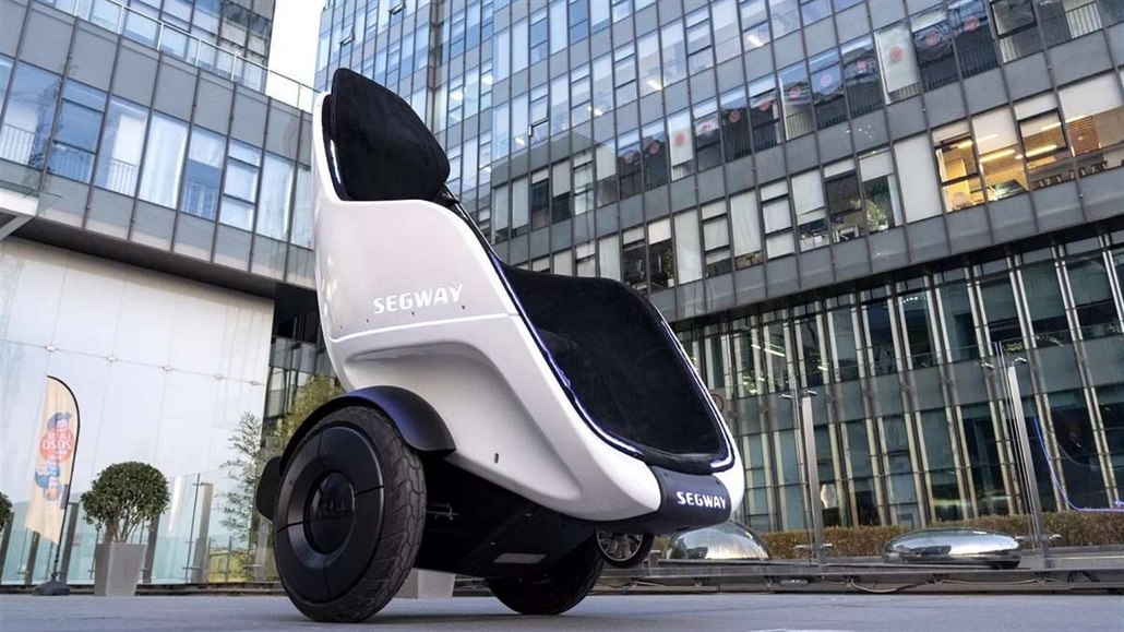 Firma Segway pedstavila prototyp invalidního vozíku S-Pod.