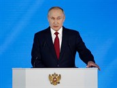 Putin kvůli koronaviru odložil slavnostní vojenskou přehlídku a všechny oslavy výročí konce druhé světové války