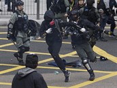 Hongkong má za sebou více ne est msíc protivládních protest.