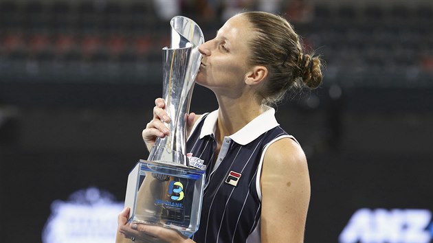 Karolína Plíková porazila Madison Keysovou a obhájila titul v Brisbane.