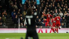 Liverpool zvítězil na hřišti Tottenhamu a přepsal historický rekord, krize Arsenalu se prohlubuje