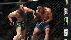 McGregor porazil Donalda Cerrona z USA ji v prvním kole, rozhodí zápas...