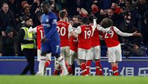 Chelsea - Arsenal: hosté slaví jeden ze dvou gólu sítí londýnského rivala.