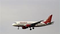 Letadlo indické aerolinky Air India vlastněné státem. Vláda v Dillí se nyní...