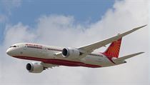 Boeing 787 patřící do letecké flotily společnosti Air India při letecké...