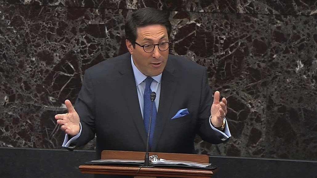 Trumpv osobní právník Jay Sekulow v úterý ústavní alobu oznail za politické...