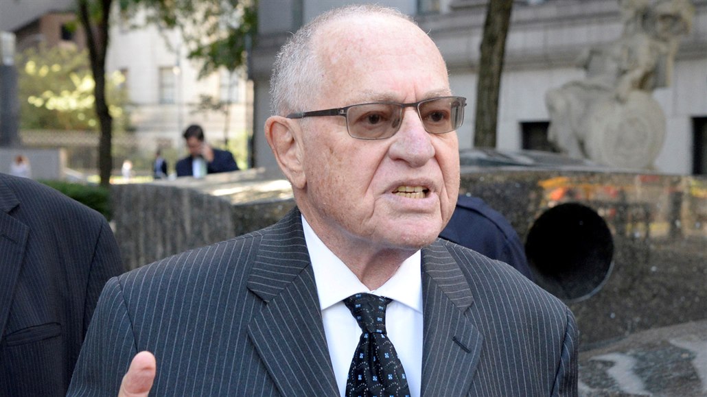 Alan Dershowitz bude v týmu Trumpových právník�.