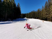 Poslze se ale sjezdovka zalom rovnou do poctiv ervenho slalomku, kter...