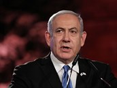 Izraelský premiér Benjamin Netanjahu promlouvá na svtovém fóru, které se...