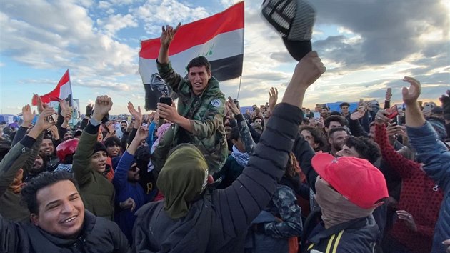 Protivládní demonstrace v irácké Násiríji.