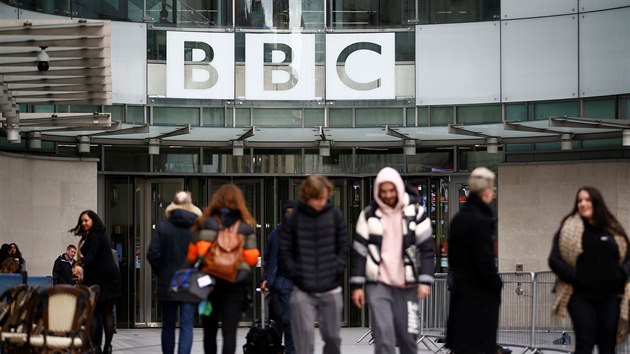 Sídlo britské vysílací spolenosti BBC v Londýn.