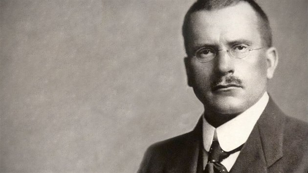Švýcarský psychoterapeut Carl Gustav Jung (1875–1961).