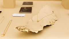 �perky Eli�ky Lhotské