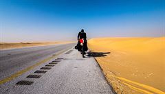 Na kole přes Saúdskou Arábii