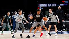 Basketbalová paráda. Po lístcích na NBA Paris Game 2020 toužilo 150 tisíc fanoušků