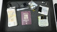 Policisté pachatele zadr�eli p�i dvou operacích s krycím názvem Airbus a Komp.