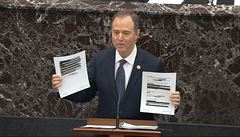 �éf výboru pro kontrolu zpravodajských slu�eb Adam Schiff p�i projevu v...